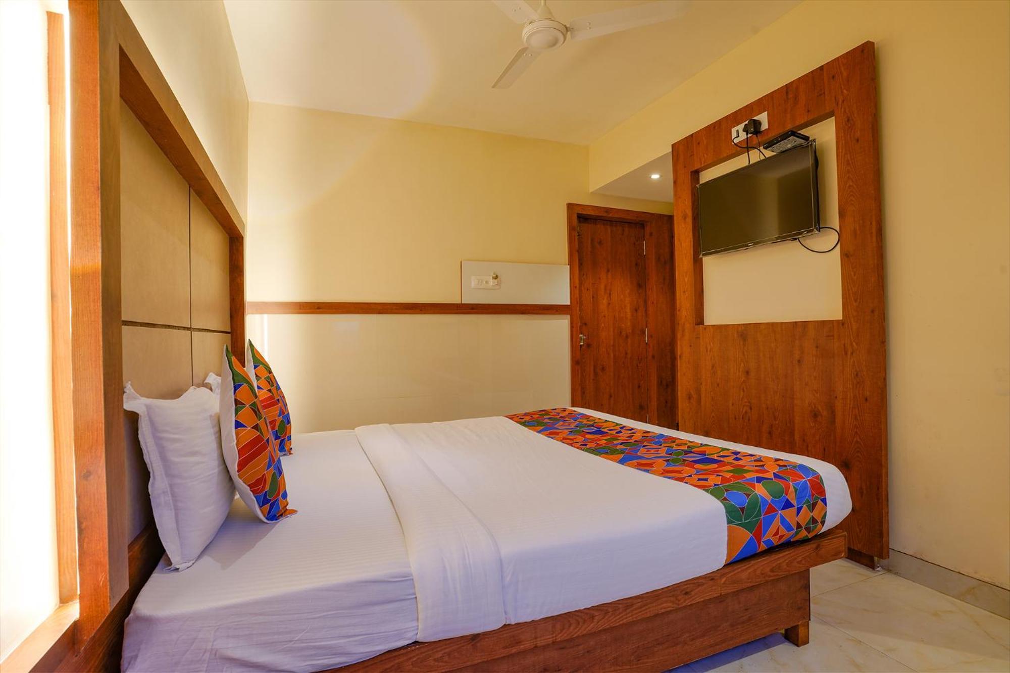 Fabexpress Super 7 Inn - Nr Rabale Station Navi Mumbai Exterior foto